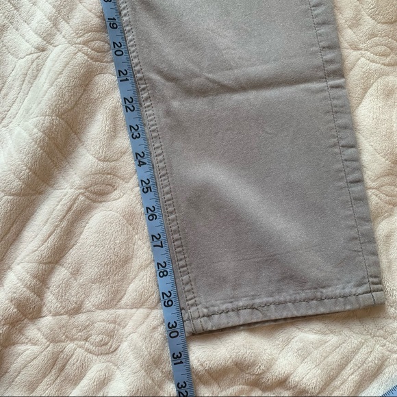 Levi’s Grey 508 Jeans - Picture 5 of 9